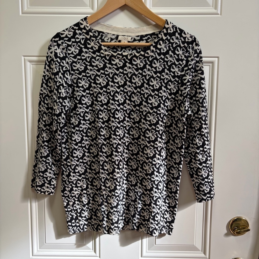 Jcrew Black Ribbon Bow Print Charley 100% Merino Wool Light weight sweater M